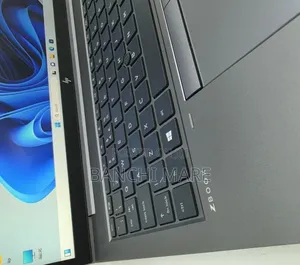 New Laptop HP ZBook 15 16GB Intel Core i7 SSD 512GB