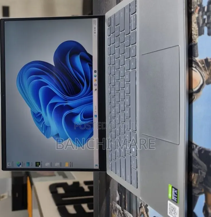 New Laptop Dell Inspiron 14 16GB Intel Core i7 SSD 512GB