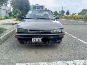 Toyota Duet 1991 Silver