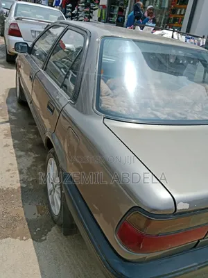 Toyota Duet 1991 Silver