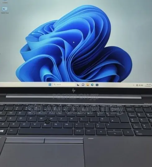 New Laptop HP ZBook 14 16GB Intel Core i7 SSD 512GB