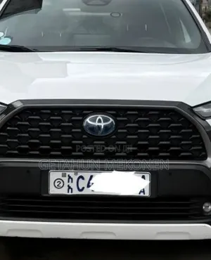 Toyota Corolla Cross 2024 White