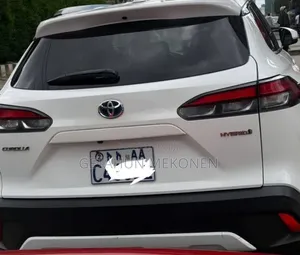 Toyota Corolla Cross 2024 White