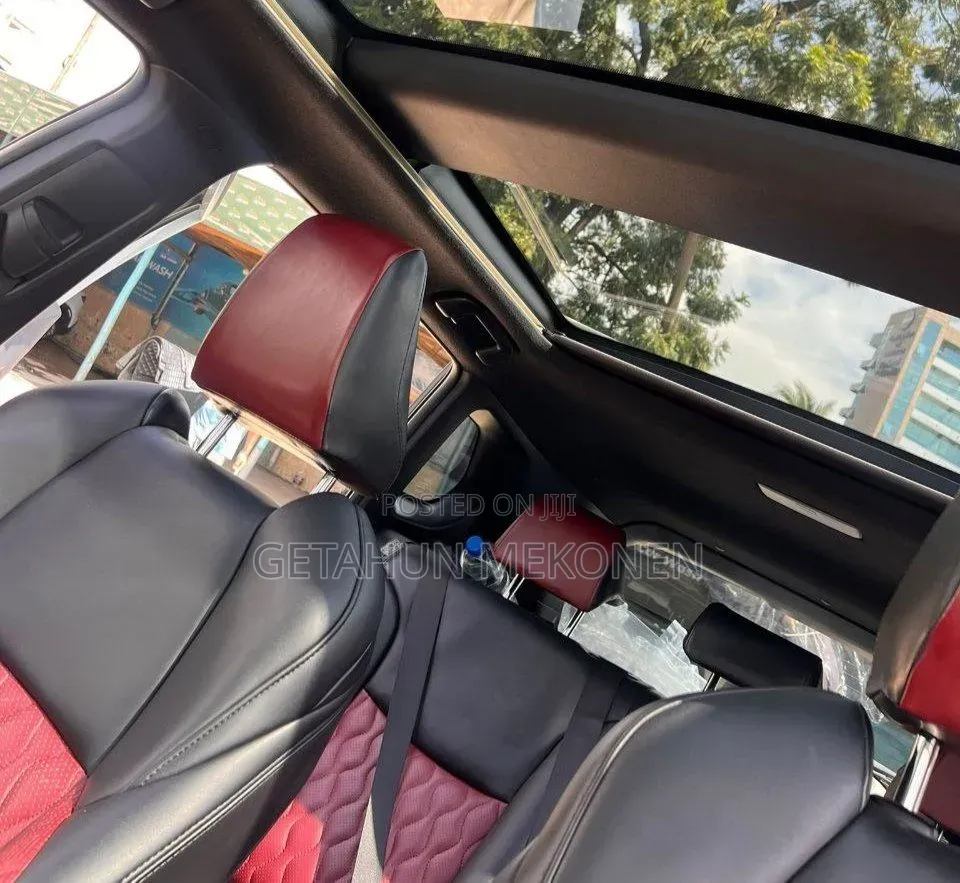 Toyota Corolla Cross 2024 White