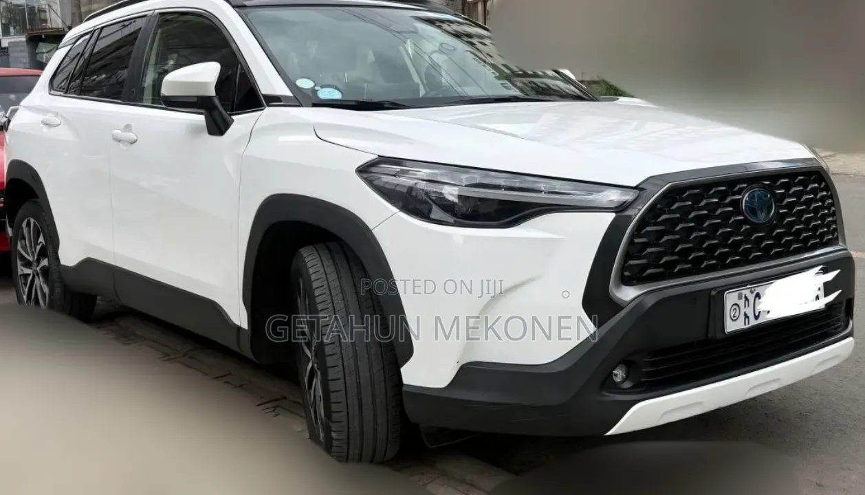 Toyota Corolla Cross 2024 White