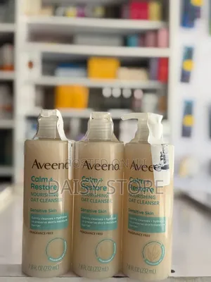 Aveeno Calm + Restore Nourishing Oat Cleanser (232ml)