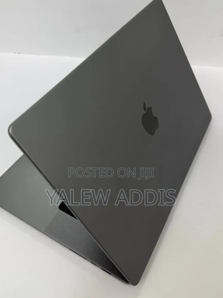 New Laptop Apple MacBook Pro 2021 M1 16GB Apple M1 SSD 1T
