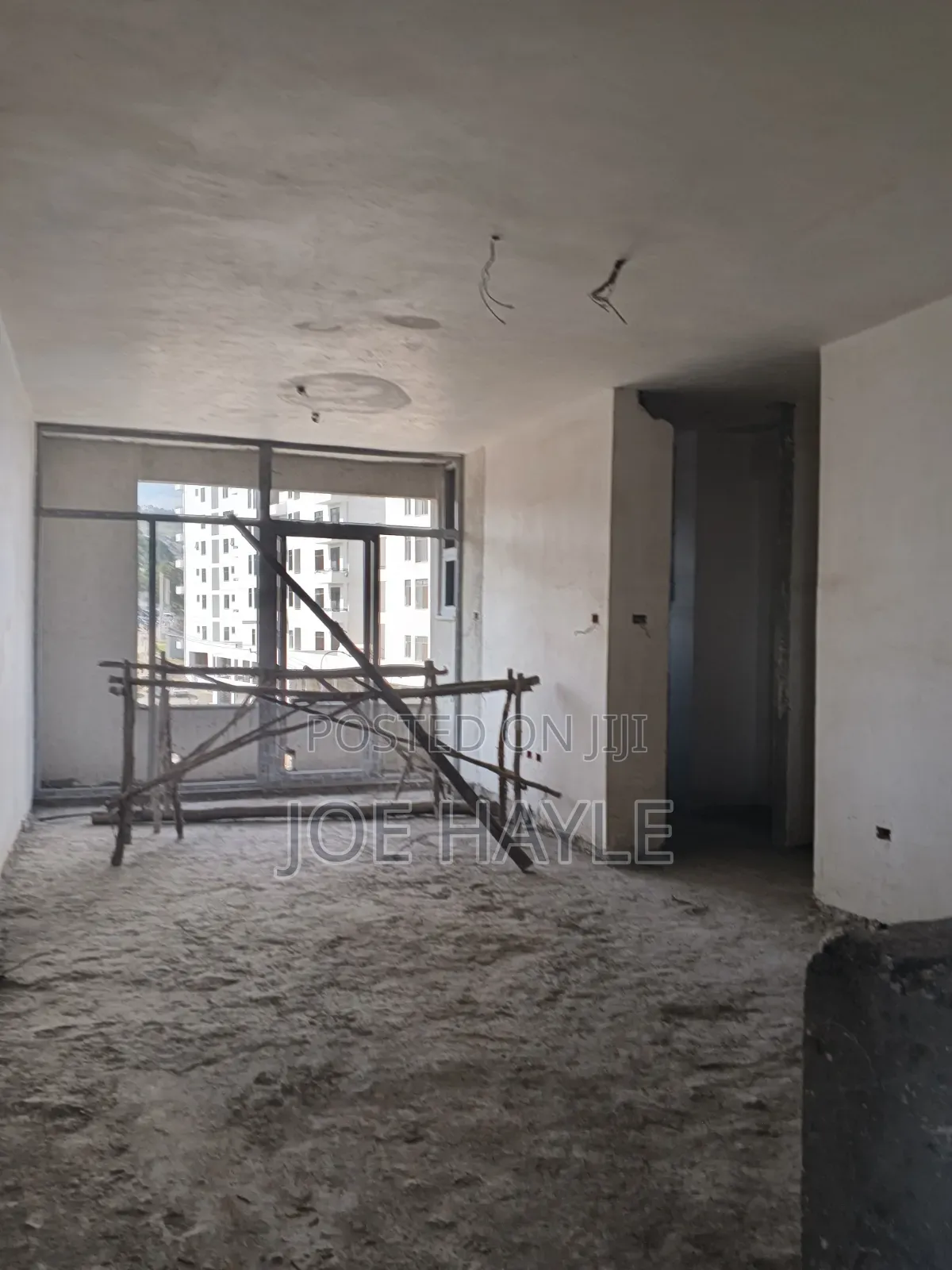 3bdrm Apartment in Yeka for sale