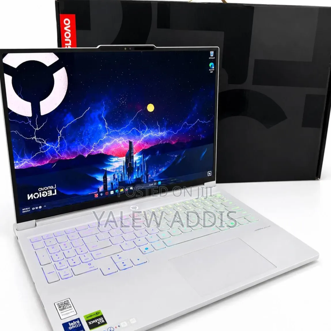 New Laptop Lenovo Legion Pro 7 32GB Intel Core Ultra 9 SSD 1T