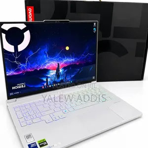 New Laptop Lenovo Legion Pro 7 32GB Intel Core Ultra 9 SSD 1T