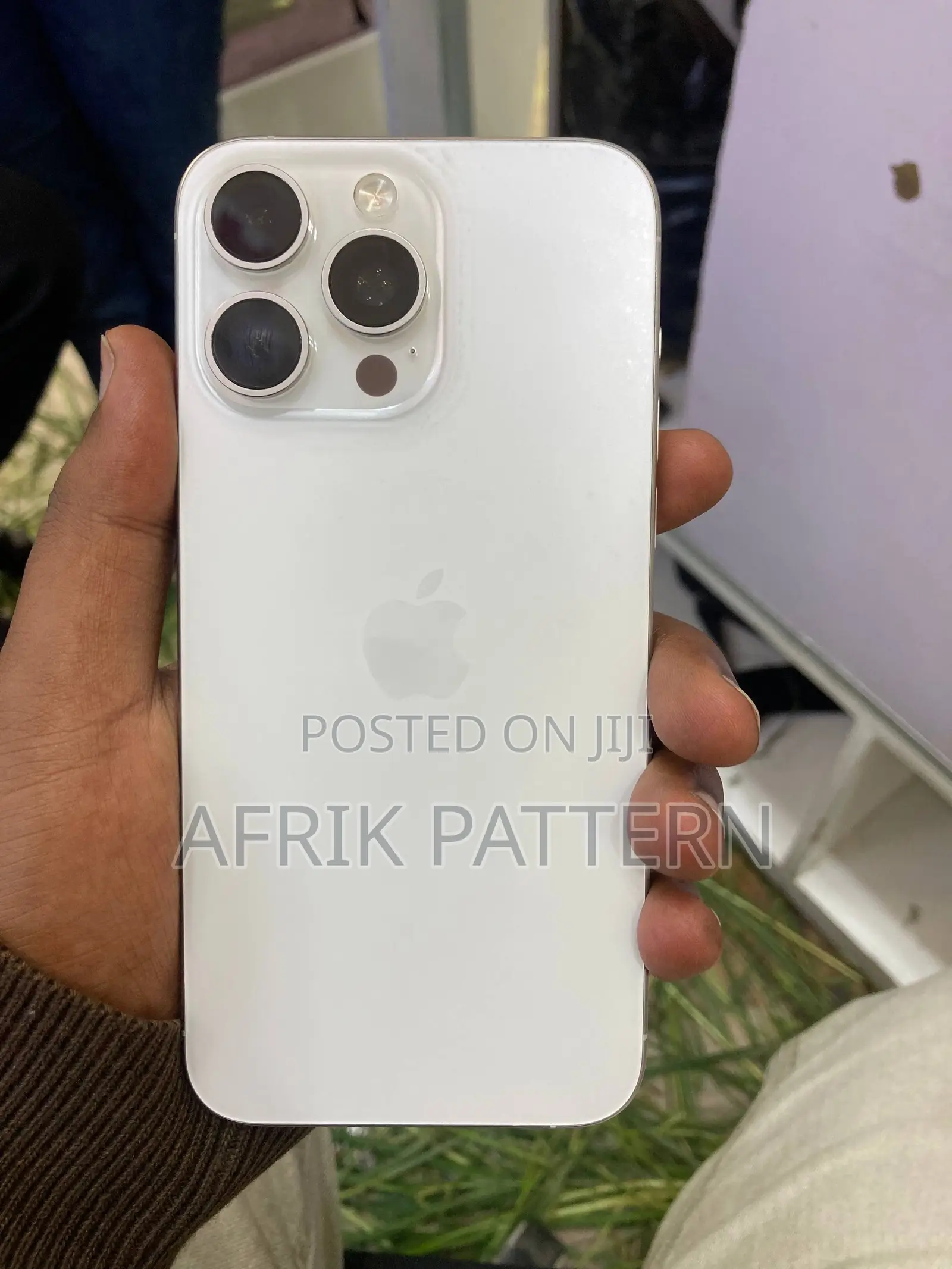 Apple iPhone 15 Pro Max 256 GB White