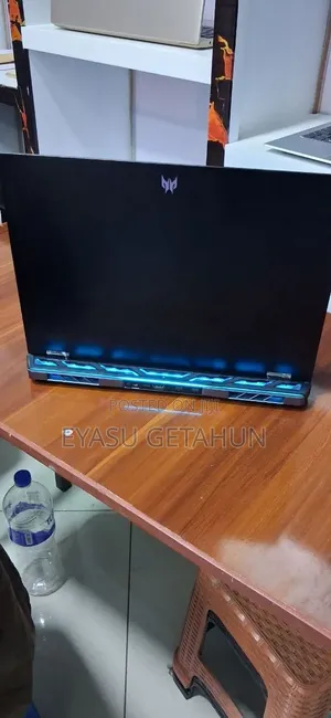 New Laptop Acer Predator Helios 16 16GB Intel Core i9 SSD 1T