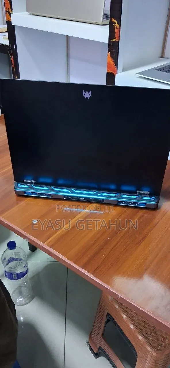 New Laptop Acer Predator Helios 16 16GB Intel Core i9 SSD 1T
