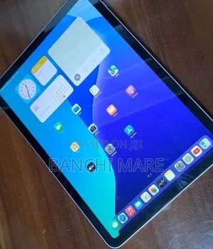 New Apple iPad Air (2022) 64 GB