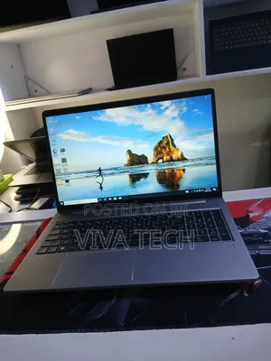 New Laptop HP ZBook Power G7 16GB Intel Core i7 SSD 512GB