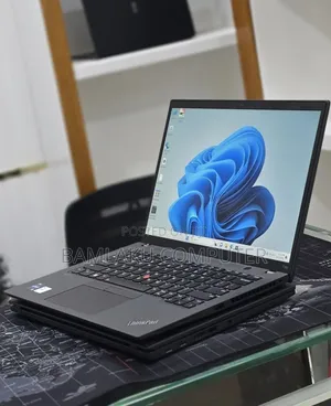 New Laptop Lenovo ThinkPad T14s Gen 2 16GB Intel Core i7 SSD 512GB