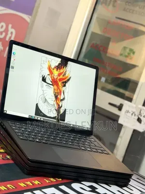 New Laptop Microsoft Surface 16GB Intel Core i7 SSD 512GB