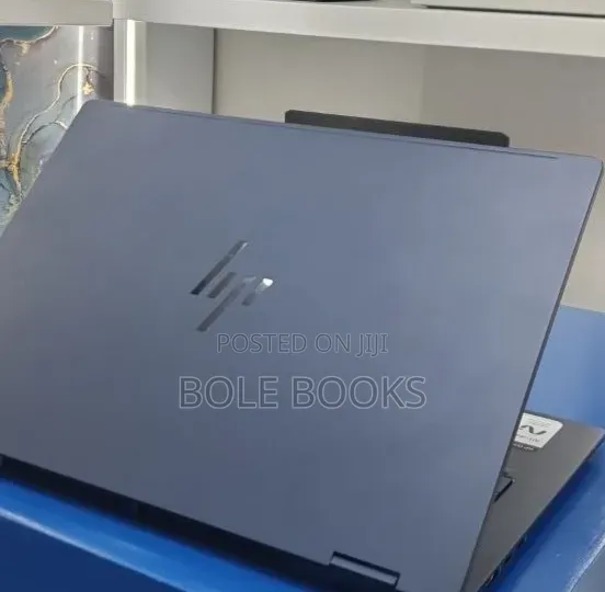 New Laptop HP OmniBook X Flip 14" 16GB Intel Core Ultra 7 SSD 1T