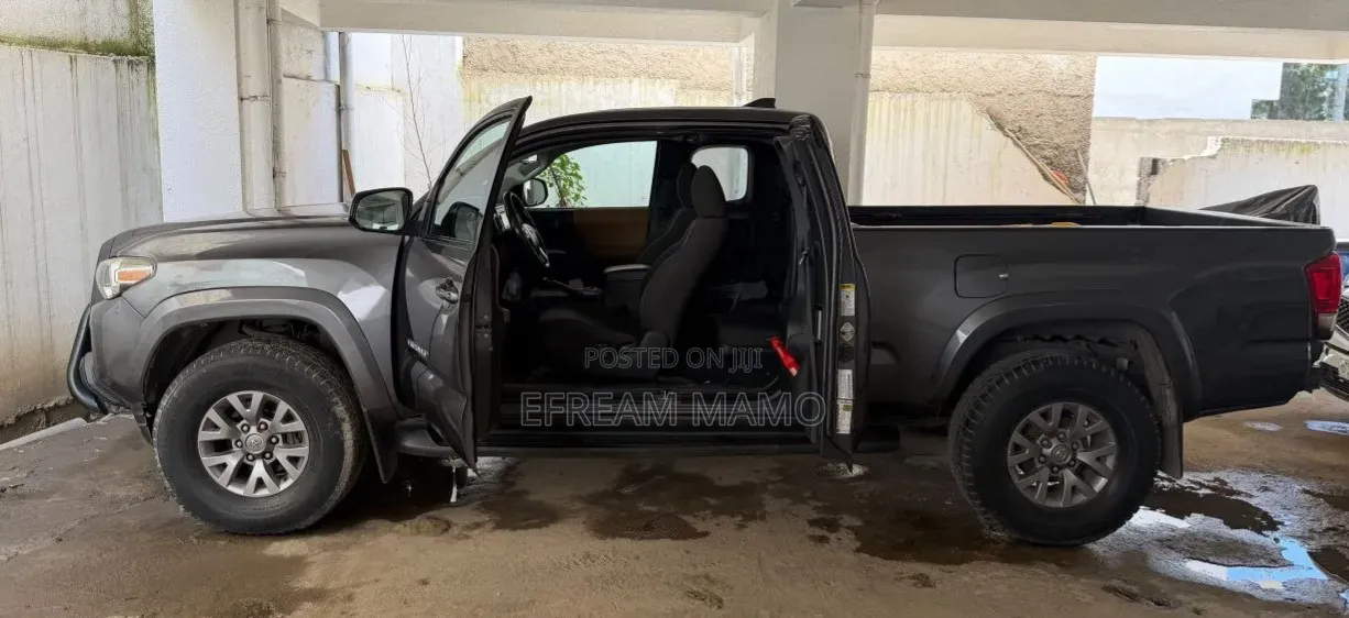 Toyota Tacoma 4dr Double Cab 2016