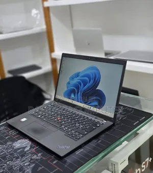 New Laptop Lenovo ThinkPad T14 16GB Intel Core i5 SSD 256GB