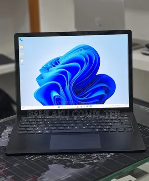 New Laptop Microsoft Surface Laptop 4 16GB Intel Core i7 SSD 512GB