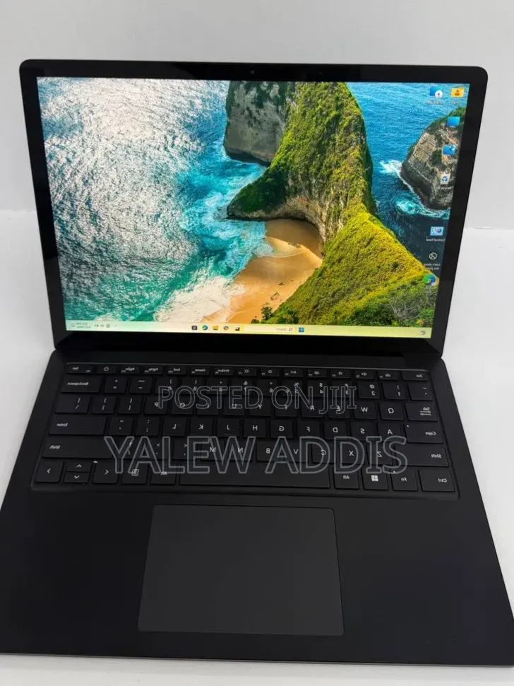 New Laptop Microsoft Surface Laptop 5 16GB Intel Core i7 SSD 256GB