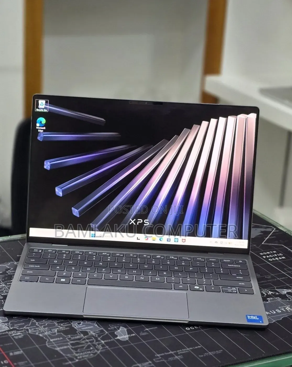 New Laptop Dell XPS 13 8GB Intel Core 5 SSD 512GB