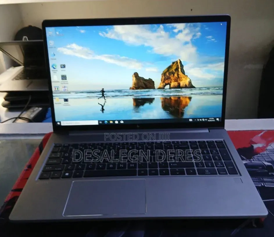 New Laptop HP ZBook Studio G8 16GB Intel Core i7 SSD 512GB