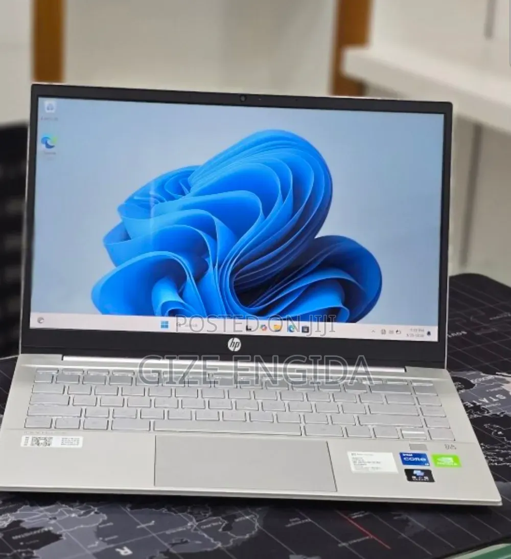 New Laptop HP Pavilion 14 16GB Intel Core i5 SSD 512GB