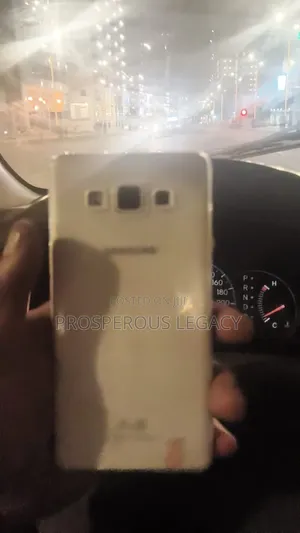 New Samsung Galaxy A9 64 GB White