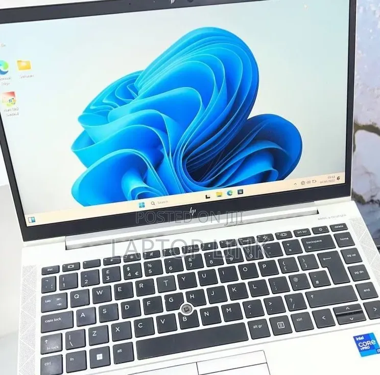 New Laptop HP EliteBook 840 G8 16GB Intel Core i7 SSD 512GB