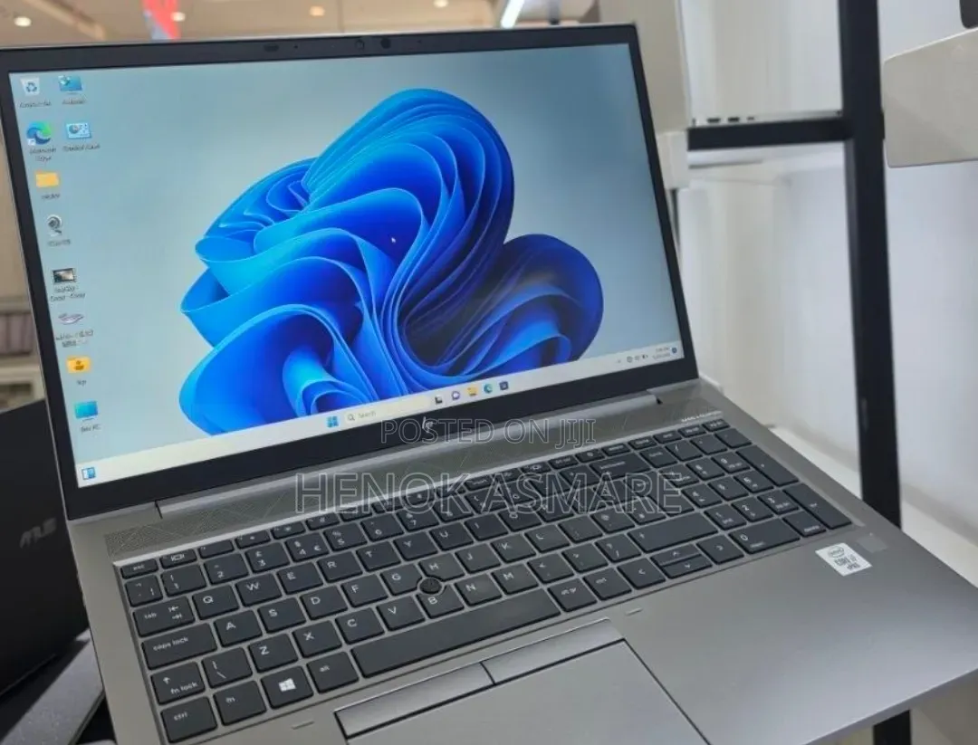 New Laptop HP ZBook 15 16GB Intel Core i7 SSD 512GB