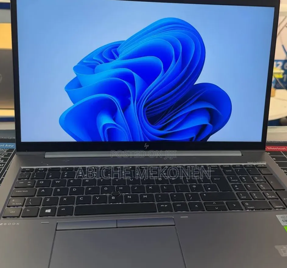 New Laptop HP ZBook 15 16GB Intel Core i7 SSD 512GB