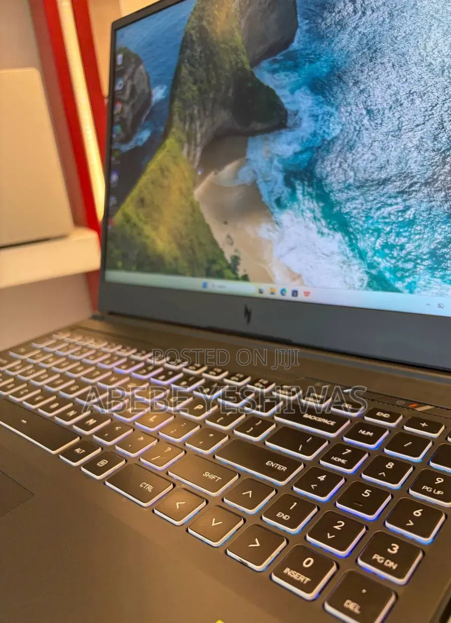 New Laptop Acer Nitro V 16 16GB Intel Core i7 SSD 1T