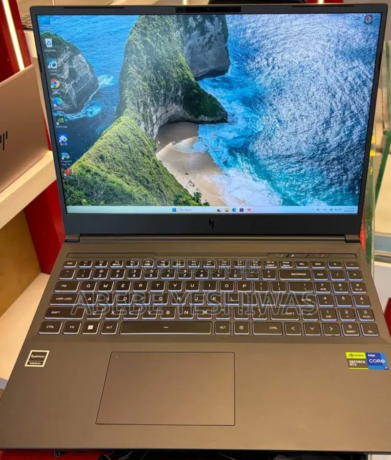 New Laptop Acer Nitro V 16 16GB Intel Core i7 SSD 1T