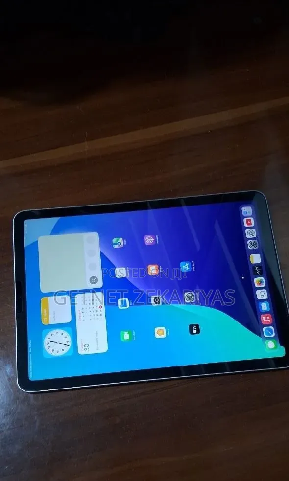 New Apple iPad Air 64 GB