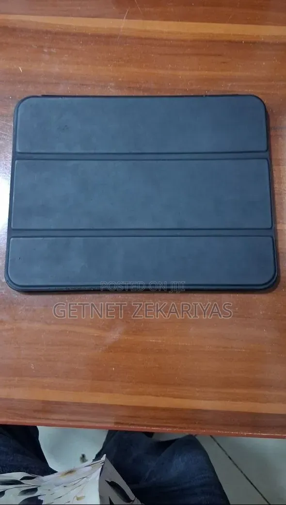 New Apple iPad Air 64 GB