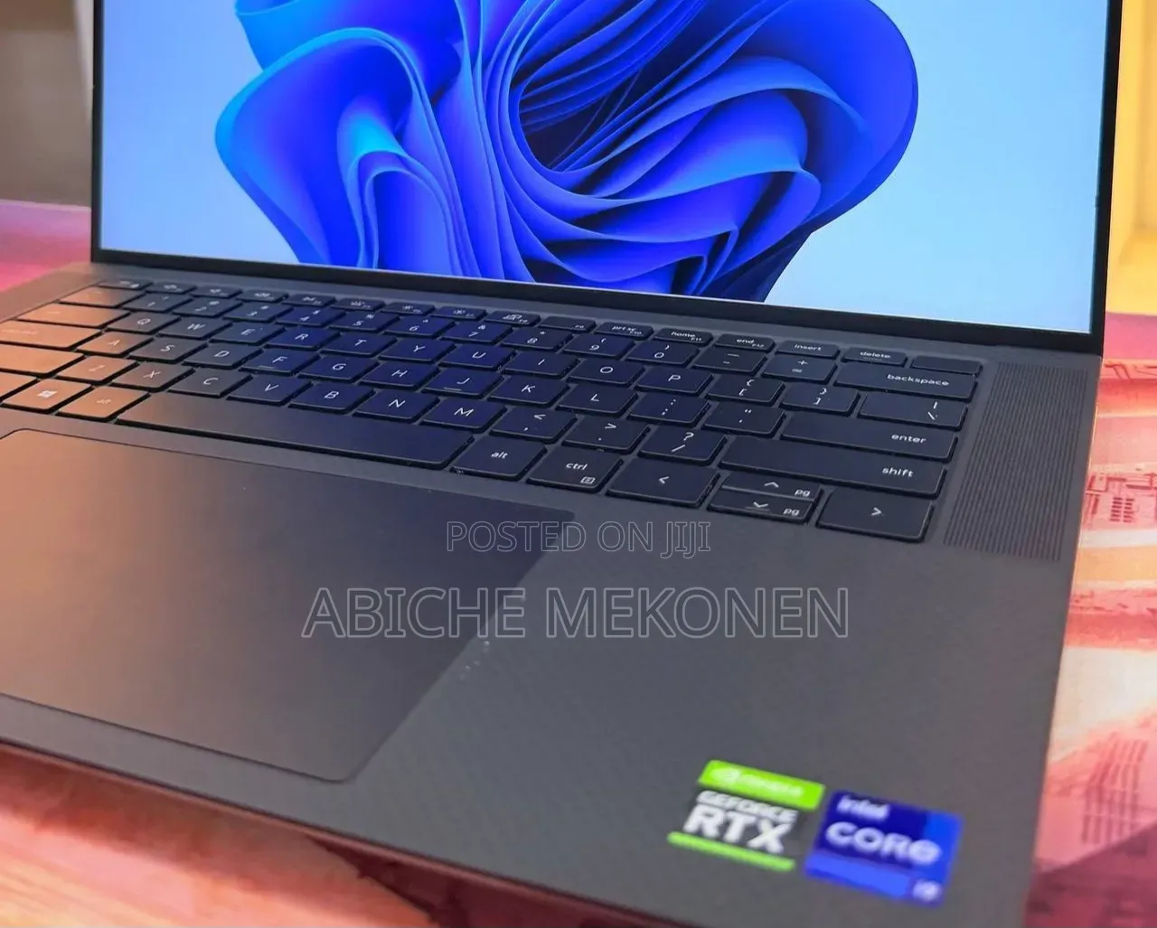 New Laptop Dell Precision 5560 16GB Intel Core i9 SSD 512GB