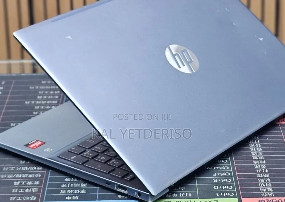 New Laptop HP Pavilion 15 8GB AMD Ryzen 5 SSD 512GB