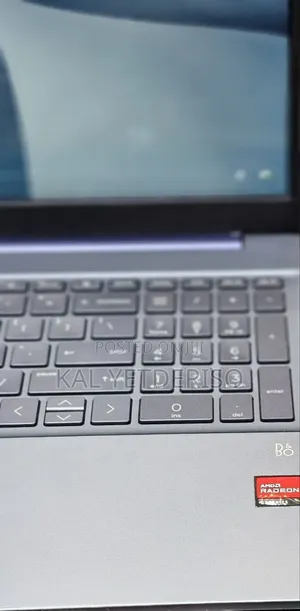 New Laptop HP Pavilion 15 8GB AMD Ryzen 5 SSD 512GB