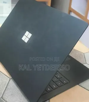 New Laptop Microsoft Surface Laptop 4 16GB Intel Core i7 SSD 512GB