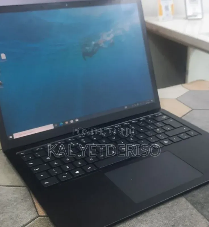 New Laptop Microsoft Surface Laptop 4 16GB Intel Core i7 SSD 512GB