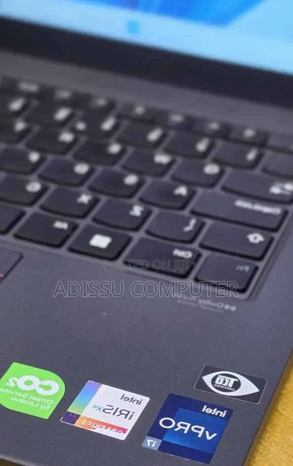 New Laptop Lenovo ThinkPad T14s Gen 2 16GB Intel Core i7 SSD 512GB