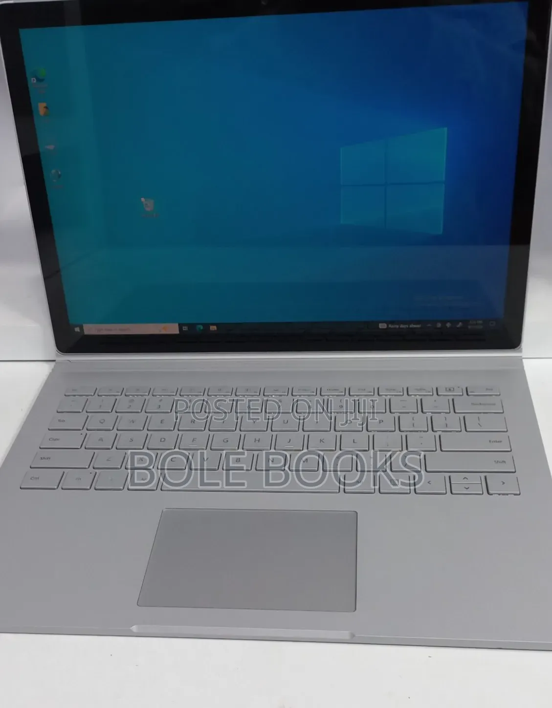 New Laptop Microsoft Surface Book 2 16GB Intel Core i7 SSD 512GB