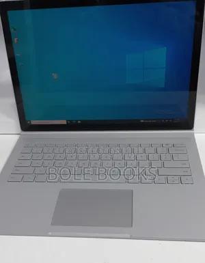 New Laptop Microsoft Surface Book 2 16GB Intel Core i7 SSD 512GB