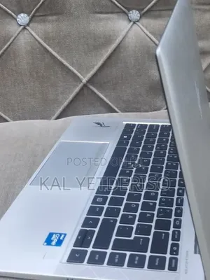 New Laptop HP EliteBook 840 G8 16GB Intel Core i5 SSD 512GB