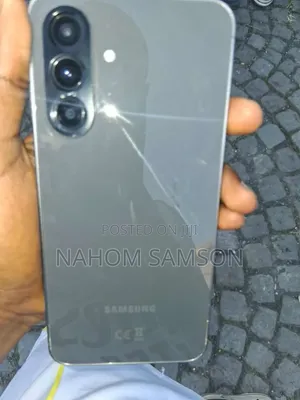 Samsung Galaxy A56 128 GB Gray