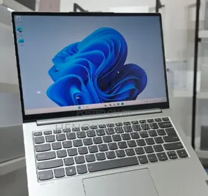 New Laptop Lenovo IdeaPad 120S 16GB AMD Ryzen 7 SSD 512GB