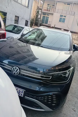 Volkswagen ID.6 2022 Blue
