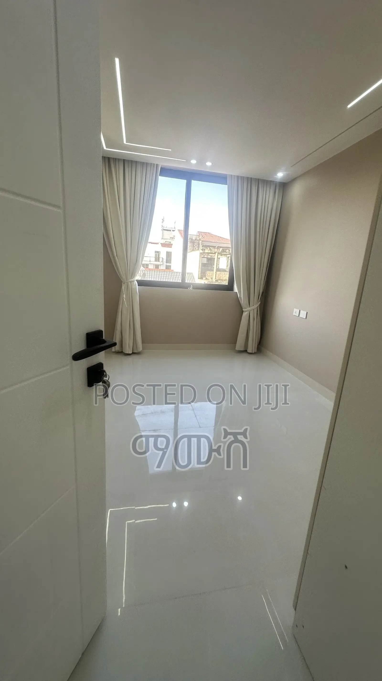 Furnished 5bdrm Apartment in አያት, Bole for rent